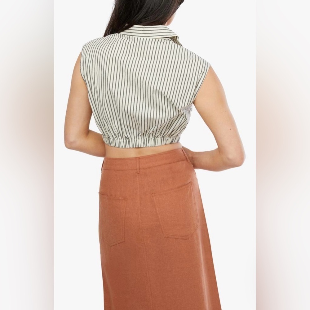 WeWoreWhat Sleeveless Popover Shirt in Color Antique White Size XS - Picture 2 of 2